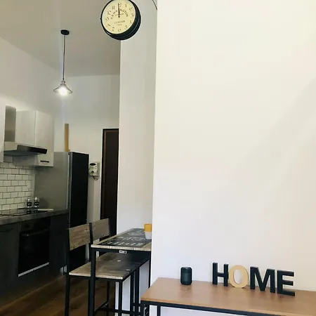 Апартаменты L'arche Comfort E Relax - Dergano House 2 *